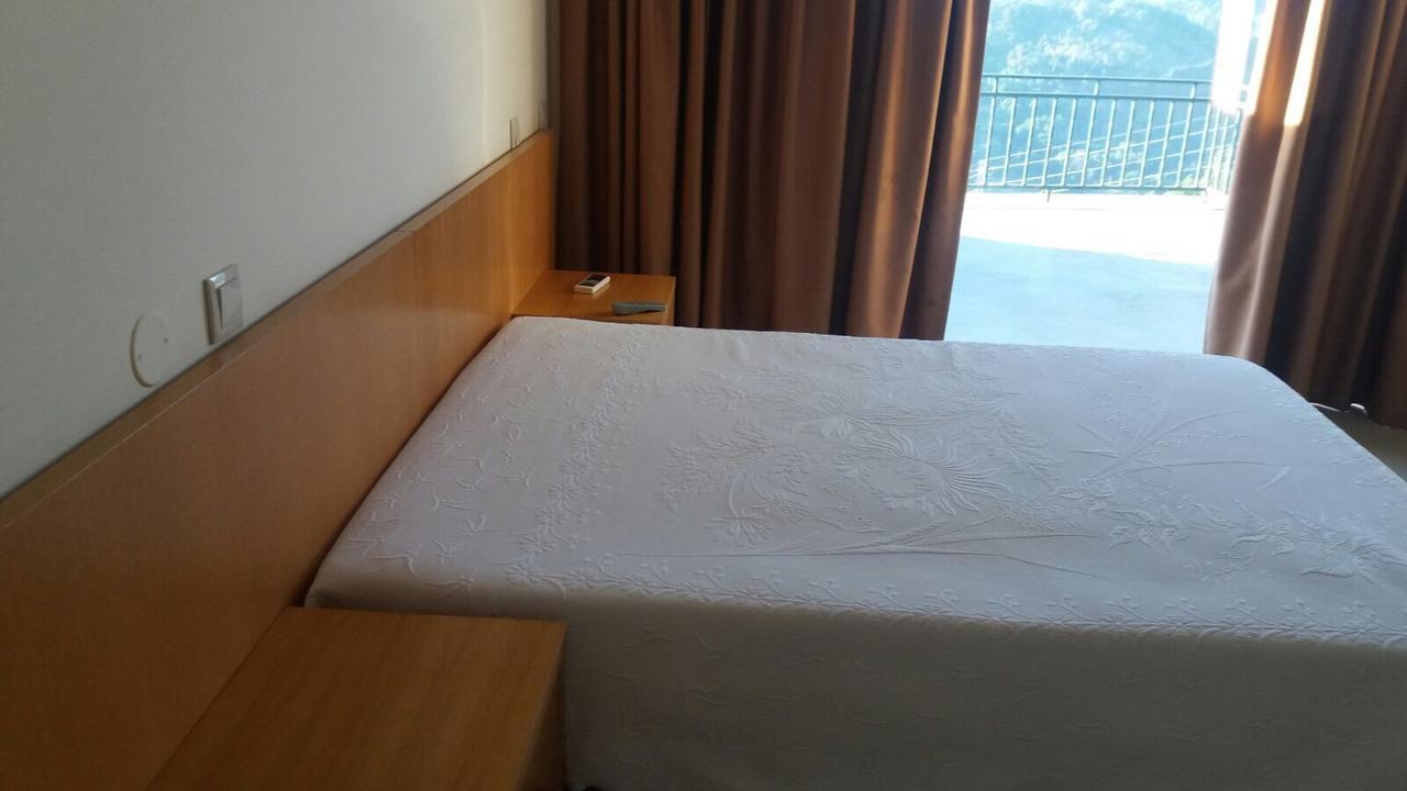 AlamelaRefugio Do Geres住宿加早餐旅馆 外观 照片